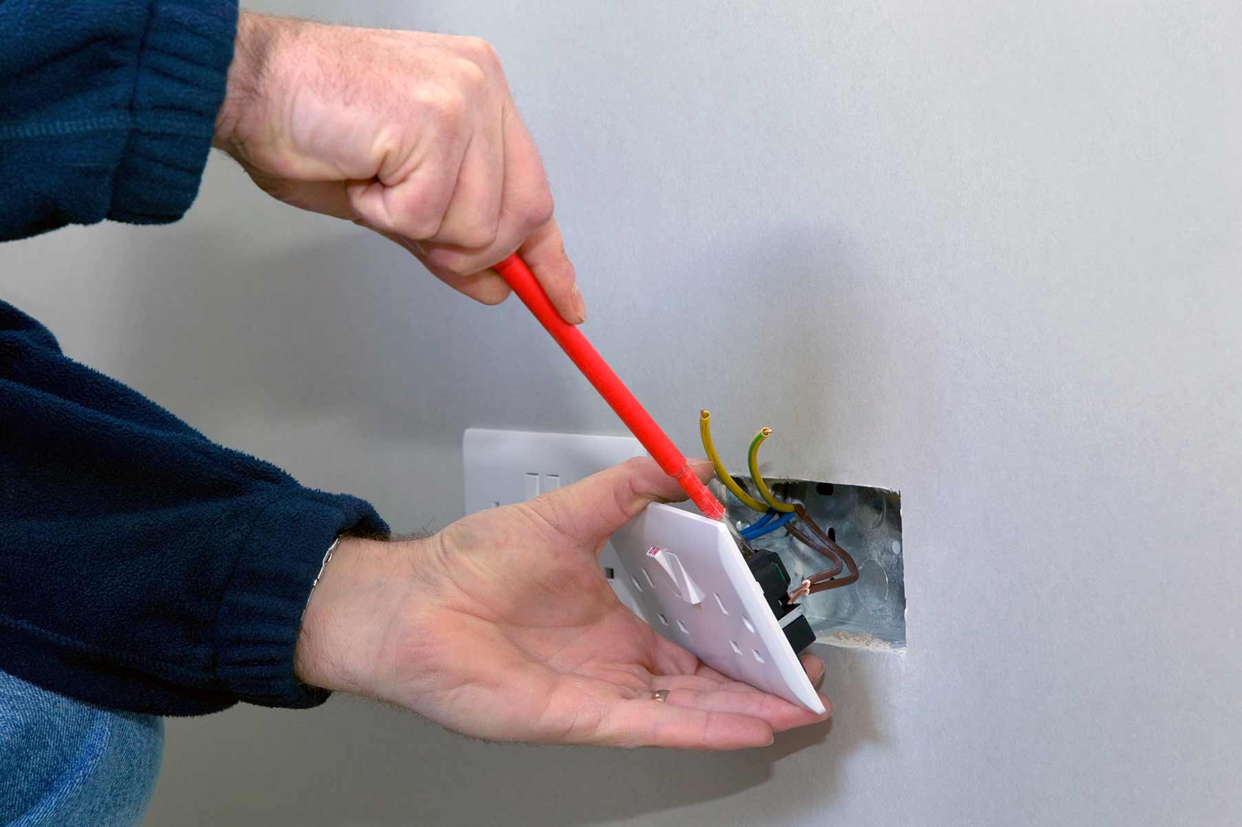 Our electricians can install plug sockets for domestic and commercial proeprties in Eastcote and the local area. 